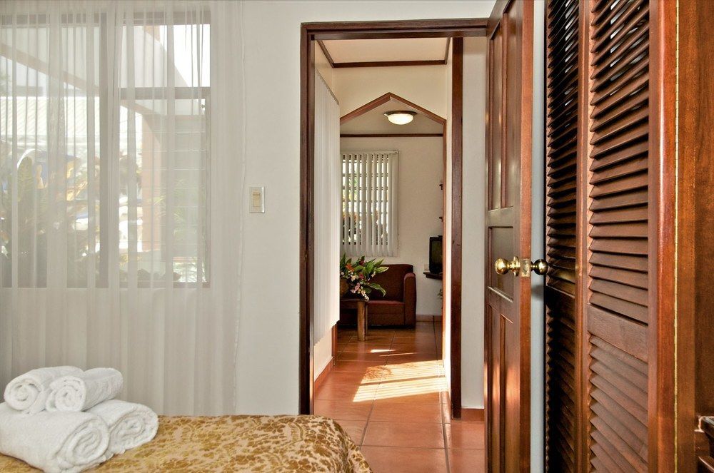 Hotel Residence Inn Suites Cristina San José Dış mekan fotoğraf
